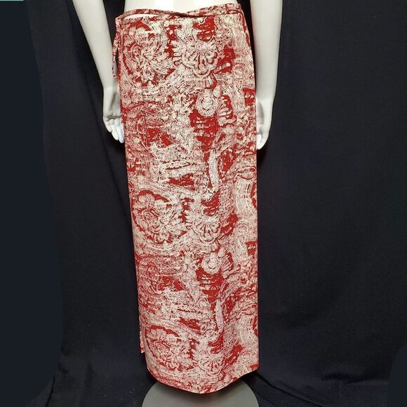 Rue 21 Red & Cream Patterned Wrap Maxi Skirt (M) - Picture 4 of 5
